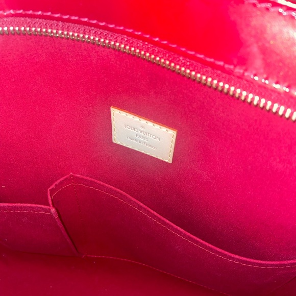 Louis Vuitton Brentwood tote - Picture 2 of 8